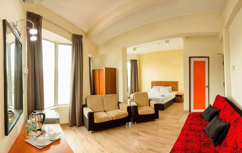 มาย โฮเต็ล บูกิต เมอร์ตาแจม Hotel บูกิต เมอร์ตาจัม ภายนอก รูปภาพ